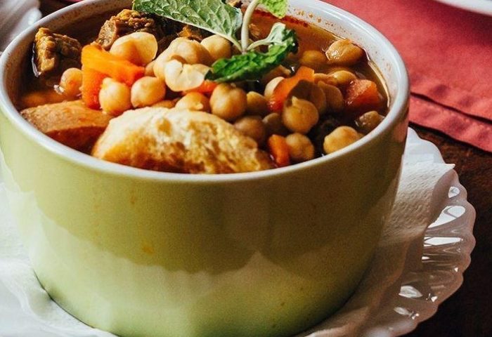 r20e-meals-El-Cumbrero-2022-11